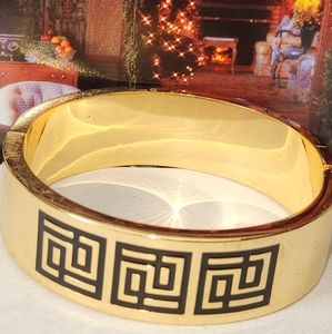 #2169, LUSTROUS, PARKER DANIELS, 18K GP BLACK ENAMEL LEATHER BRACELET.